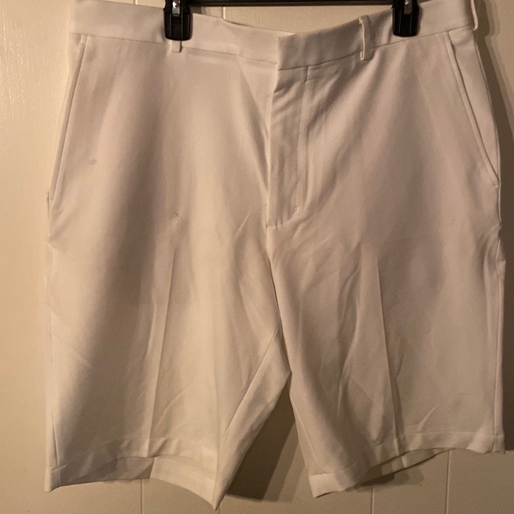 Walter Hagen 11 golf shorts